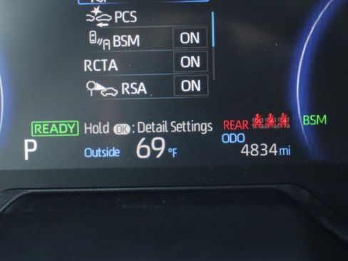 Certified 2025 Toyota RAV4 XLE image 28