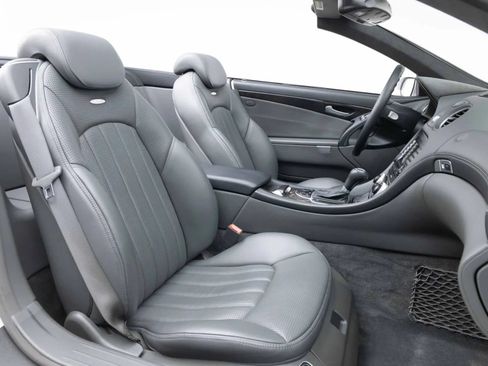 Used 2006 Mercedes-Benz SL 65 AMG image 3