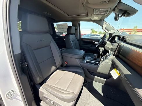 New 2026 GMC Sierra 1500 Denali w/ Denali Reserve Package AWD/4WD image 24