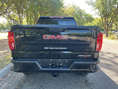 Used 2025 GMC Sierra 1500 AT4X image 7