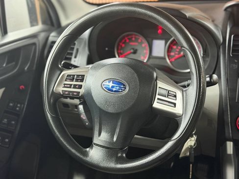 Used 2015 Subaru Forester 2.5i Premium w/ All-Weather Package AWD/4WD image 13