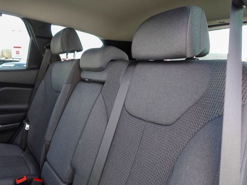 Used 2020 Hyundai Santa Fe SEL w/ Convenience Package image 11