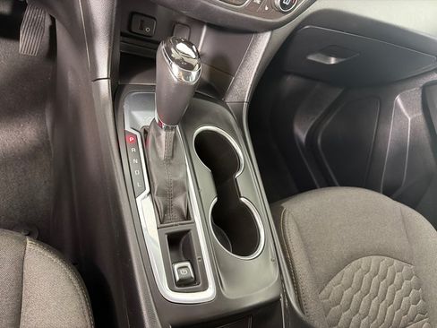 Used 2018 Chevrolet Equinox LT FWD image 14