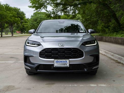 Used 2026 Honda HR-V LX image 3