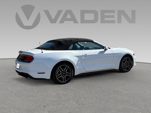 Used 2023 Ford Mustang Premium image 18