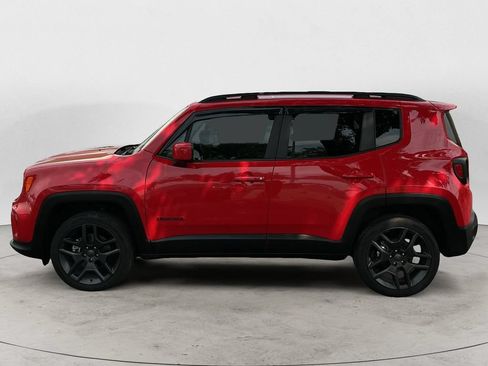 Used 2022 Jeep Renegade Latitude AWD/4WD image 8