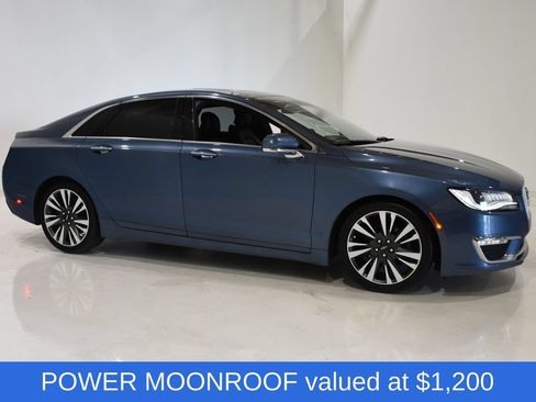 Used 2018 Lincoln MKZ Reserve w/ Climate Package FWD image 3