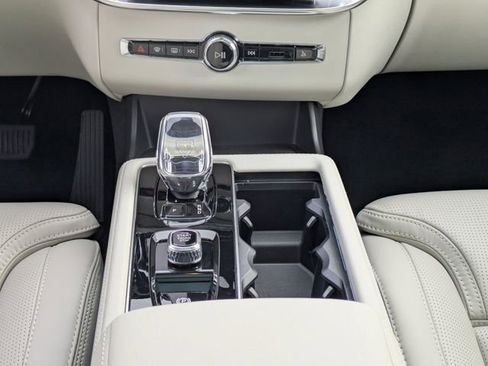 New 2026 Volvo XC90 B6 Ultra AWD/4WD image 22
