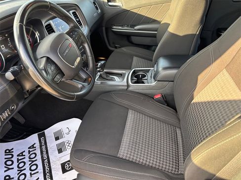 Used 2023 Dodge Charger SXT image 10