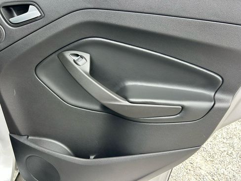 Used 2017 Ford Escape Titanium FWD image 12