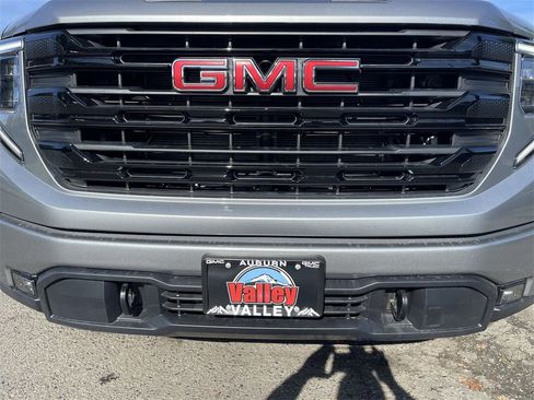 New 2026 GMC Sierra 1500 Elevation image 30