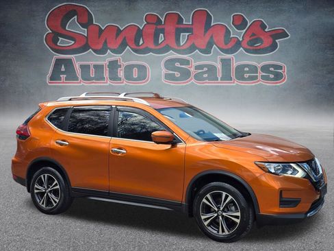 Used 2019 Nissan Rogue SV w/ Premium Package AWD/4WD image 1