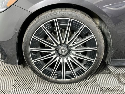 Used 2024 Mercedes-Benz E 350 4MATIC Sedan image 35