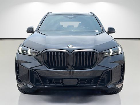 Used 2024 BMW X5 sDrive40i w/ M Sport Package RWD image 8