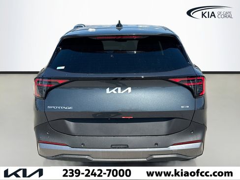 New 2026 Kia Sportage LX image 4