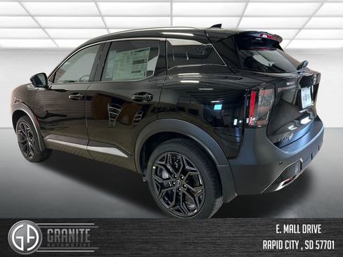 New 2026 Nissan Kicks SR w/ SR Premium Package AWD/4WD image 3