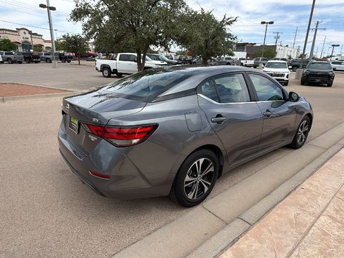 Used 2023 Nissan Sentra SV FWD image 4