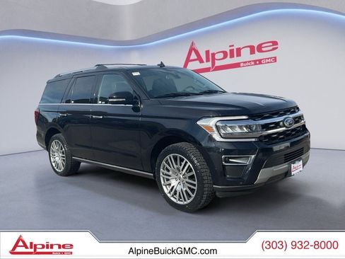 Used 2024 Ford Expedition Limited image 7