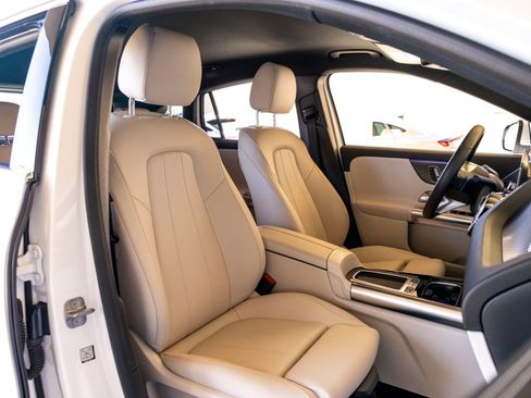 Used 2025 Mercedes-Benz GLA 250 image 27