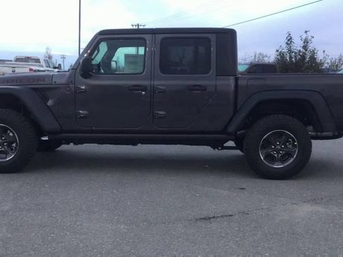 Used 2023 Jeep Gladiator Rubicon w/ LED Lighting Group AWD/4WD image 5