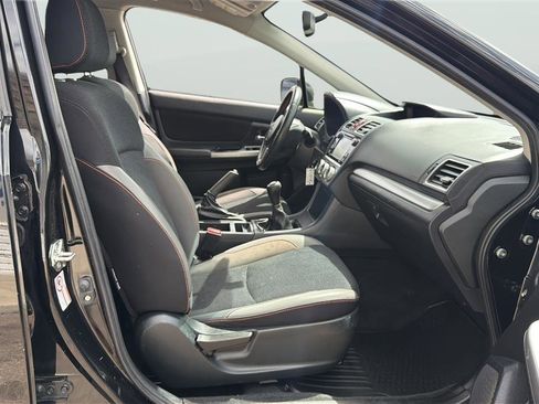 Used 2016 Subaru Crosstrek 2.0i Premium image 13