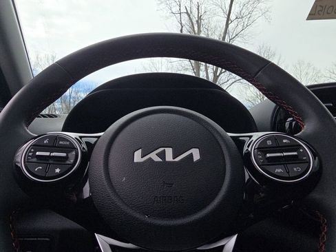 Used 2025 Kia Soul GT-Line image 28