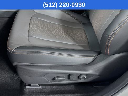 Certified 2025 Subaru Crosstrek 2.5i Limited w/ Crosstrek Mirror Package image 23