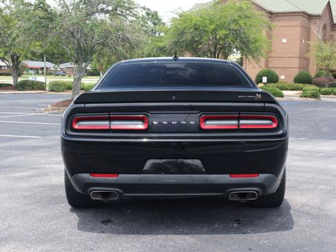 Used 2020 Dodge Challenger R/T Scat Pack RWD image 3
