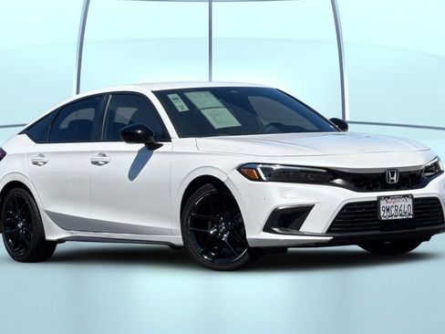 Certified 2024 Honda Civic Sport image 2