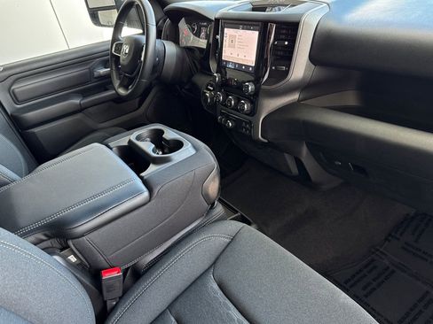 New 2026 RAM 1500 Tradesman AWD/4WD image 18