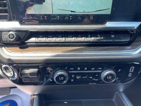 Used 2024 Chevrolet Silverado 1500 RST w/ Texas Edition Plus image 29