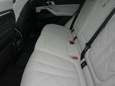 Used 2024 BMW X5 M60i w/ Executive Package AWD/4WD image 31