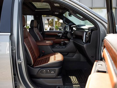 Used 2024 GMC Sierra 1500 Denali Ultimate image 34