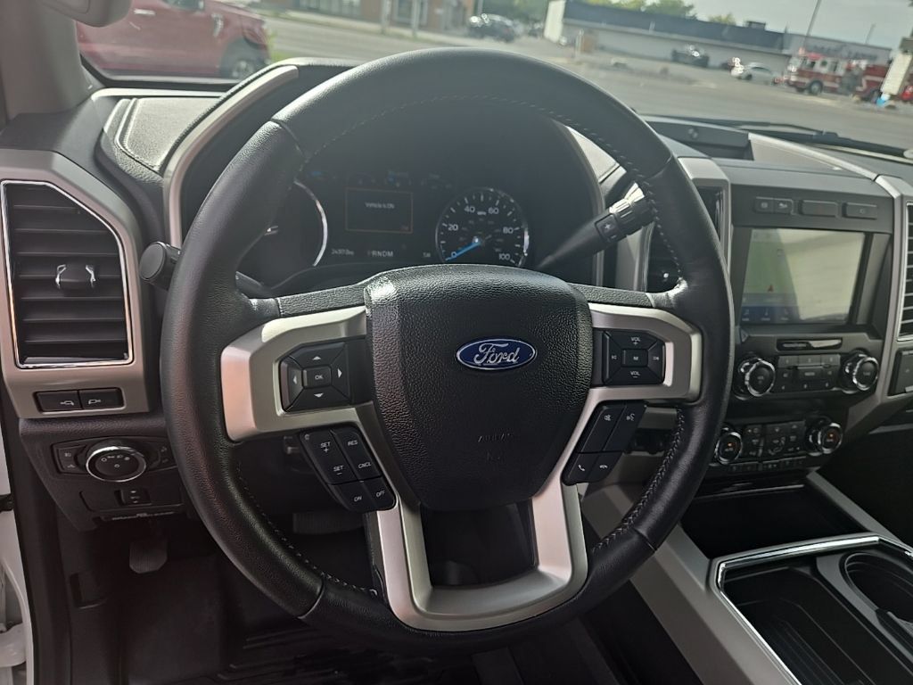 Used 2021 Ford F350 Lariat w/ Chrome Package AWD/4WD image 13