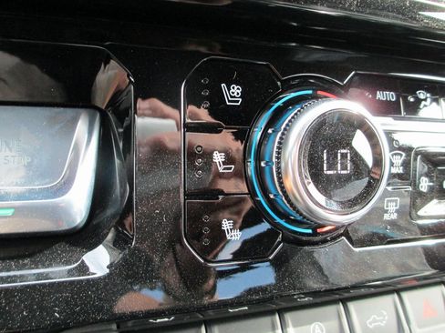 New 2026 GMC Sierra 1500 AT4 w/ AT4 Premium Package image 23