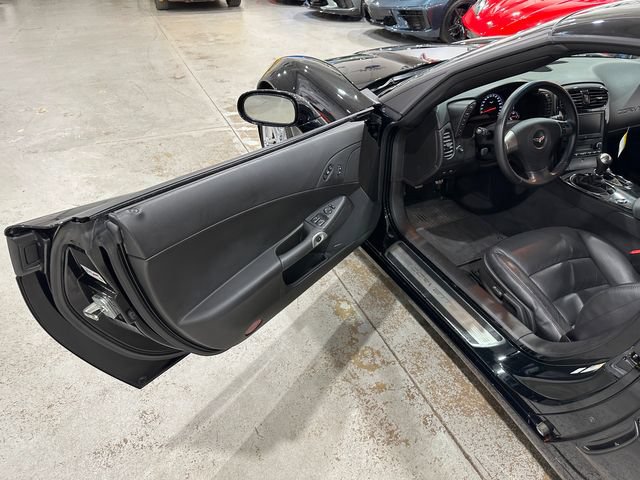 Used 2008 Chevrolet Corvette Z06 w/ Preferred Equipment Group RWD image 13