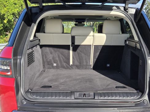 Used 2021 Land Rover Range Rover Sport HSE Silver Edition image 15