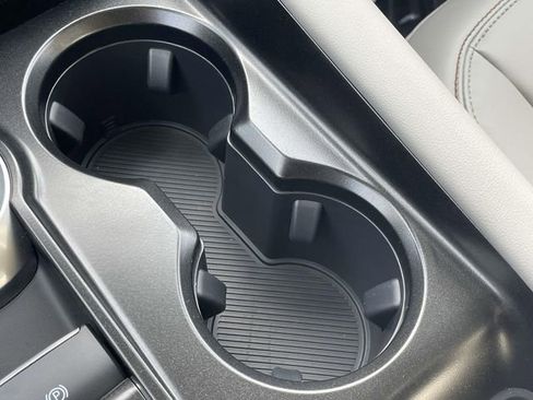 New 2026 Ford Explorer Active w/ Active Comfort Package image 21