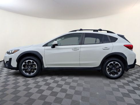 Used 2022 Subaru Crosstrek 2.0i Premium w/ Moonroof Package AWD/4WD image 8