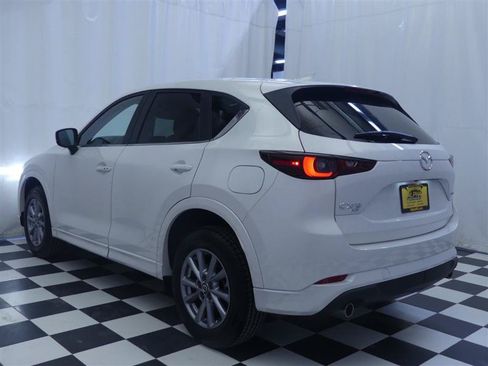 Used 2025 MAZDA CX-5 AWD 2.5 S w/ Preferred Package image 4