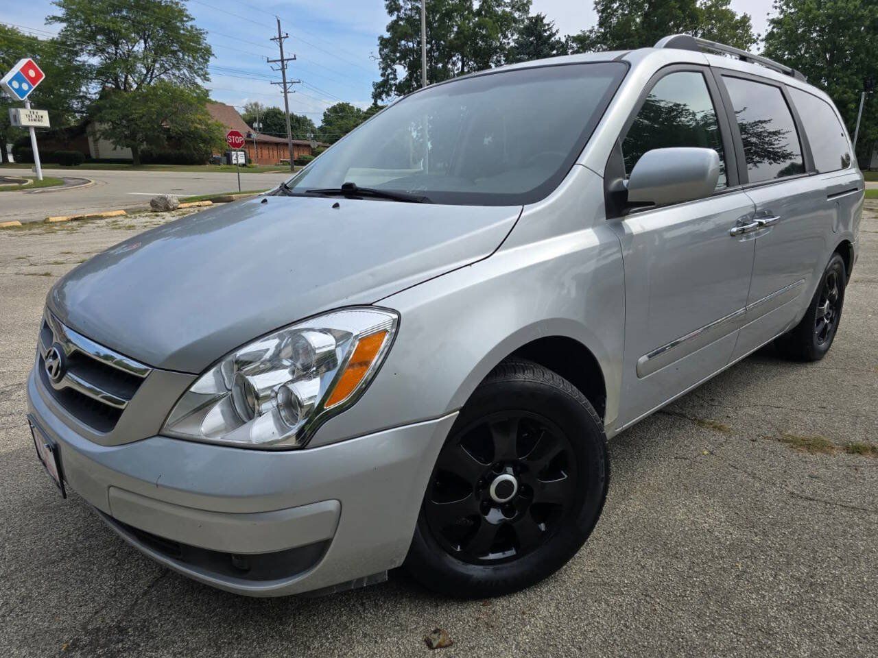 Used 2007 Hyundai Entourage GLS FWD image 1