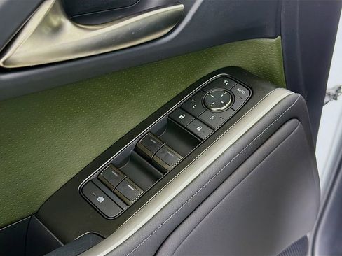 Used 2024 Lexus GX 550 image 21