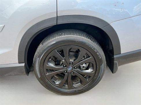 Used 2023 Subaru Forester Sport image 31