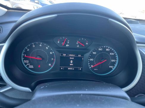 Used 2023 Chevrolet Malibu LT image 9