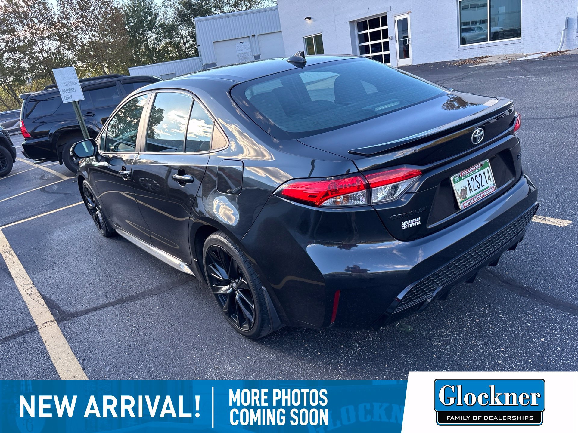 Used 2021 Toyota Corolla SE w/ Carpet Mat Package (TMS) FWD image 5