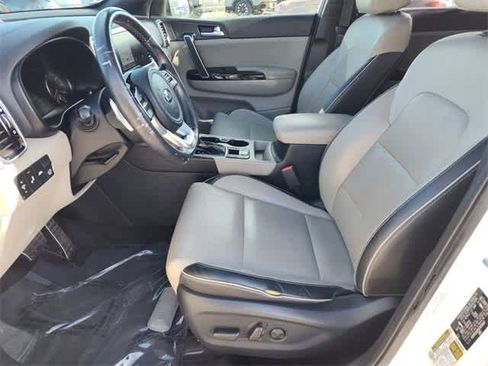 Used 2022 Kia Sportage SX image 10
