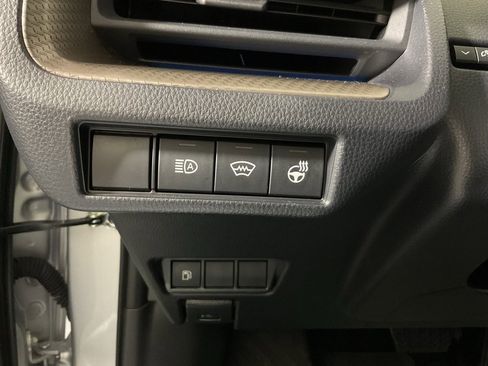 Used 2023 Toyota Prius XLE image 27