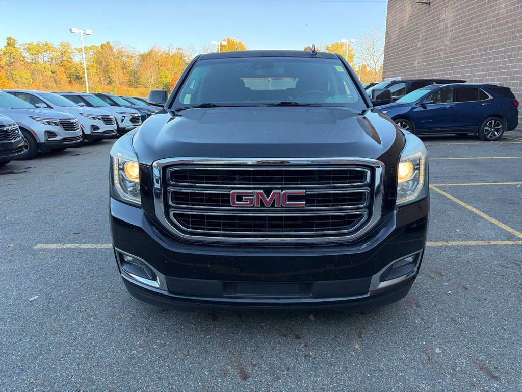 Used 2018 GMC Yukon SLE w/ SLE Value Package AWD/4WD image 4
