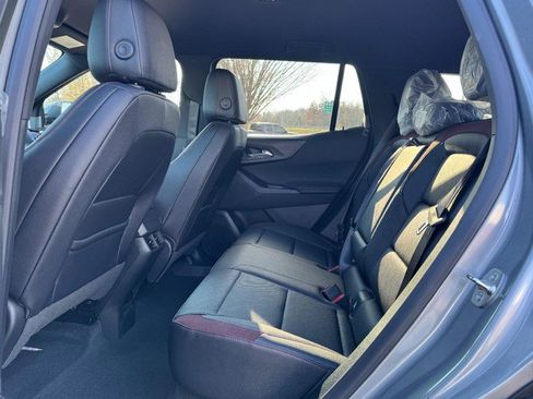 New 2026 Chevrolet Equinox RS w/ LPO, Floor Liner Package image 7