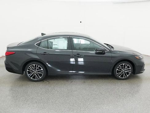 New 2026 Toyota Camry XLE image 11